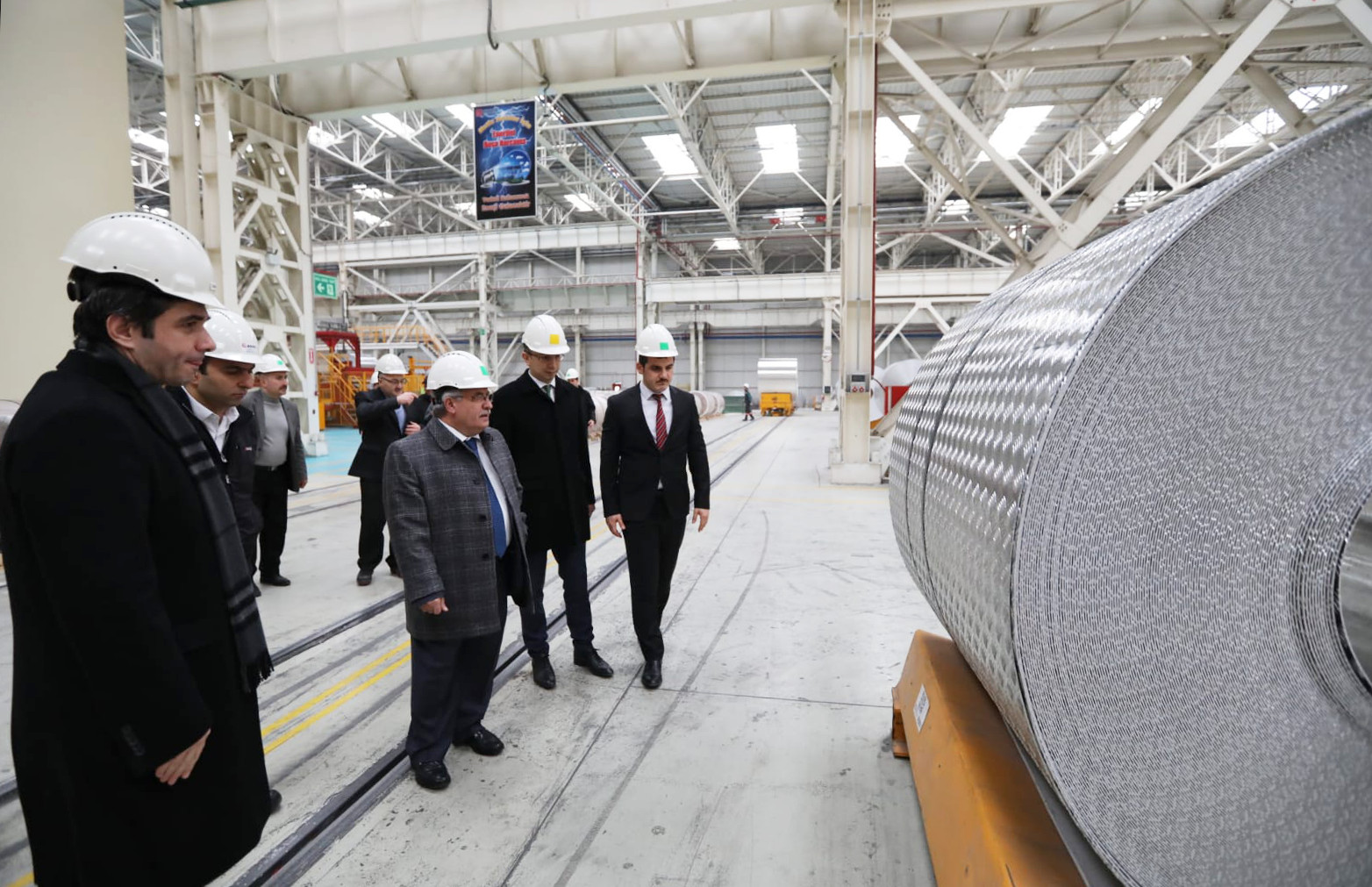 vali nayir asas aluminyum fabrikasinda incelemelerde bulundu vali nayir asas aluminyum fabrikasinda incelemelerde bulundu